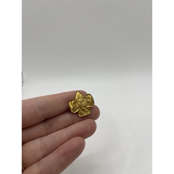 Antique Girl Scouts GS Emblem Pin Brooch gold tone - Picture 1 of 3
